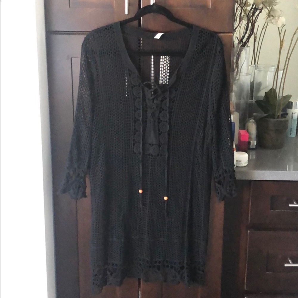 NWT Francesca’s Crochet Lace Up Dress Cover-up